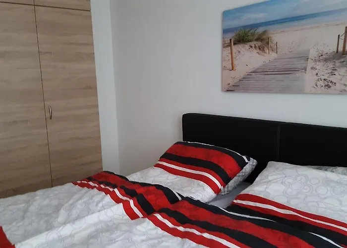 Zentrale Wohnung In Der Villa Liewald Mit Terrasse Und Glasfaseranschluss